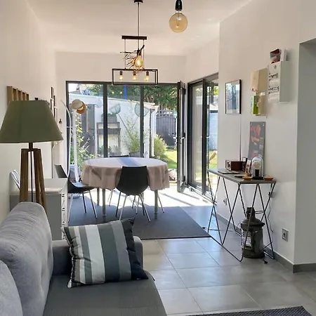 度假居 La Baie Latitude, Proche Avec Jardin 勒克罗图瓦